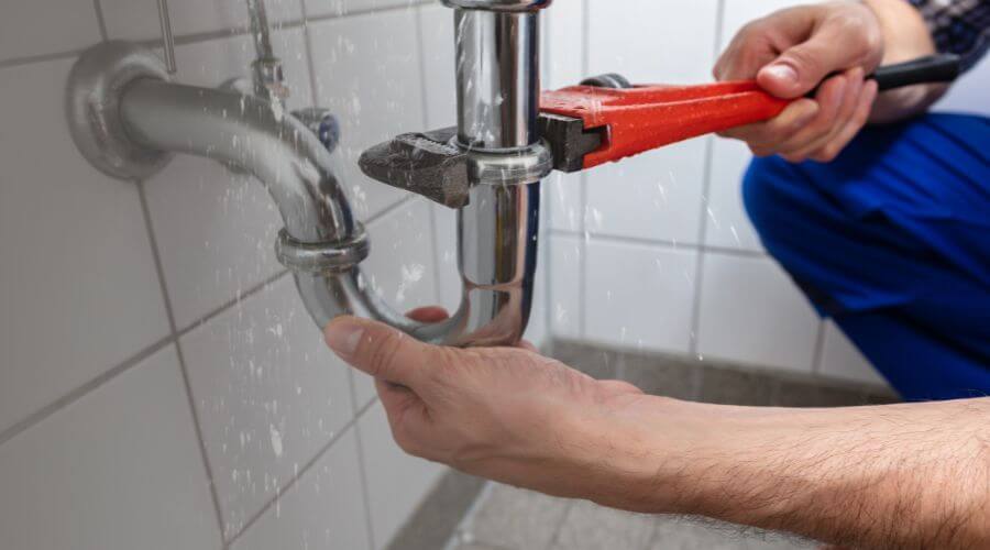 Expert burst pipe repair services in Manitou Springs, CO